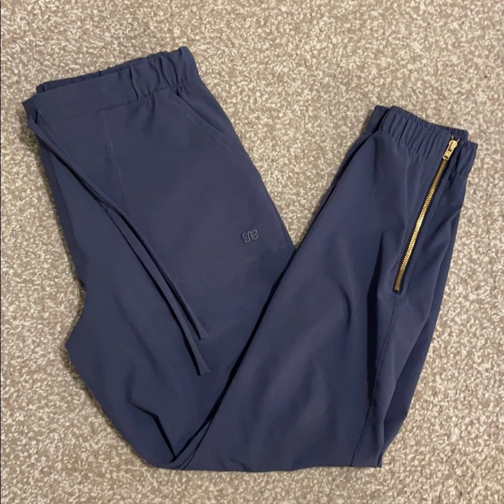 *SOLD* Indigo Jetsetters